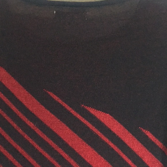 DANA BUCHMAN Asymmetrical Striped Scoop Neck Lightweight Sweater w/3/4 Sleeves - Picture 12 of 16